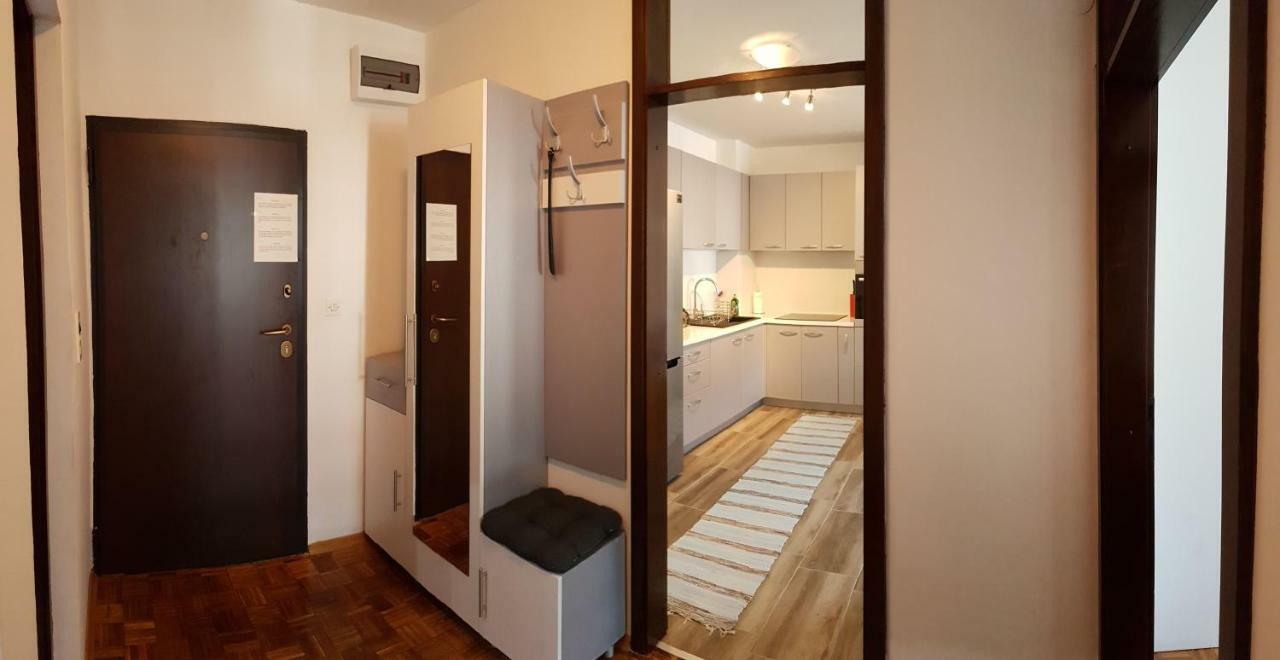 Apartment Emina 特拉夫尼克 外观 照片